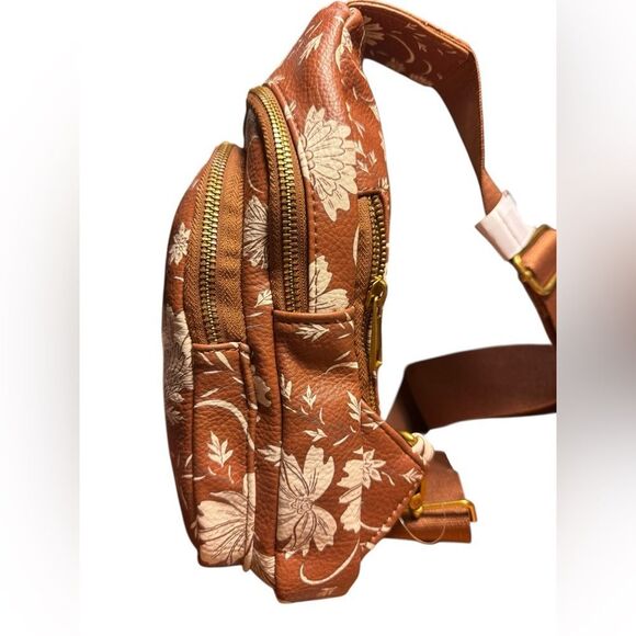 Style & Co Floral Printed Small Sling Bag - Picture 3 of 13